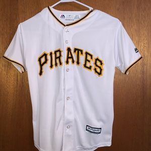 Pittsburgh Pirates jersey and tank